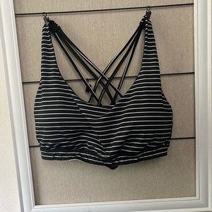 2/$18 😍Victoria Secret Sport Striped Sports Bra
